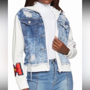 Womens Jean Jacket with hood. Size Extra  Large. NEW with tags.